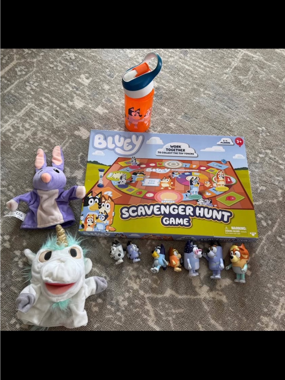 Bluey Scavenger Hunt Game - figures & puppets